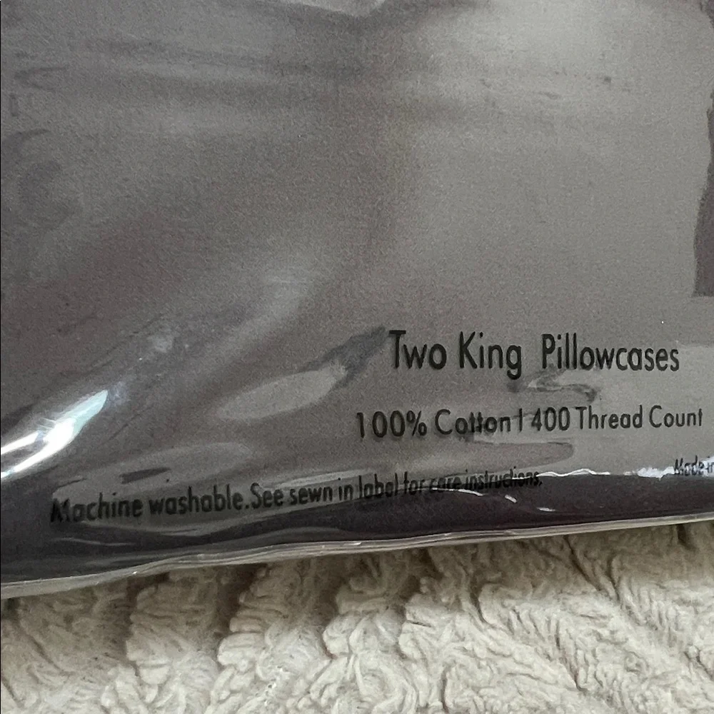 Tahari Home 100% cotton King Pillow Cases 400 thread count, New in packaging - Picture 5 of 15
